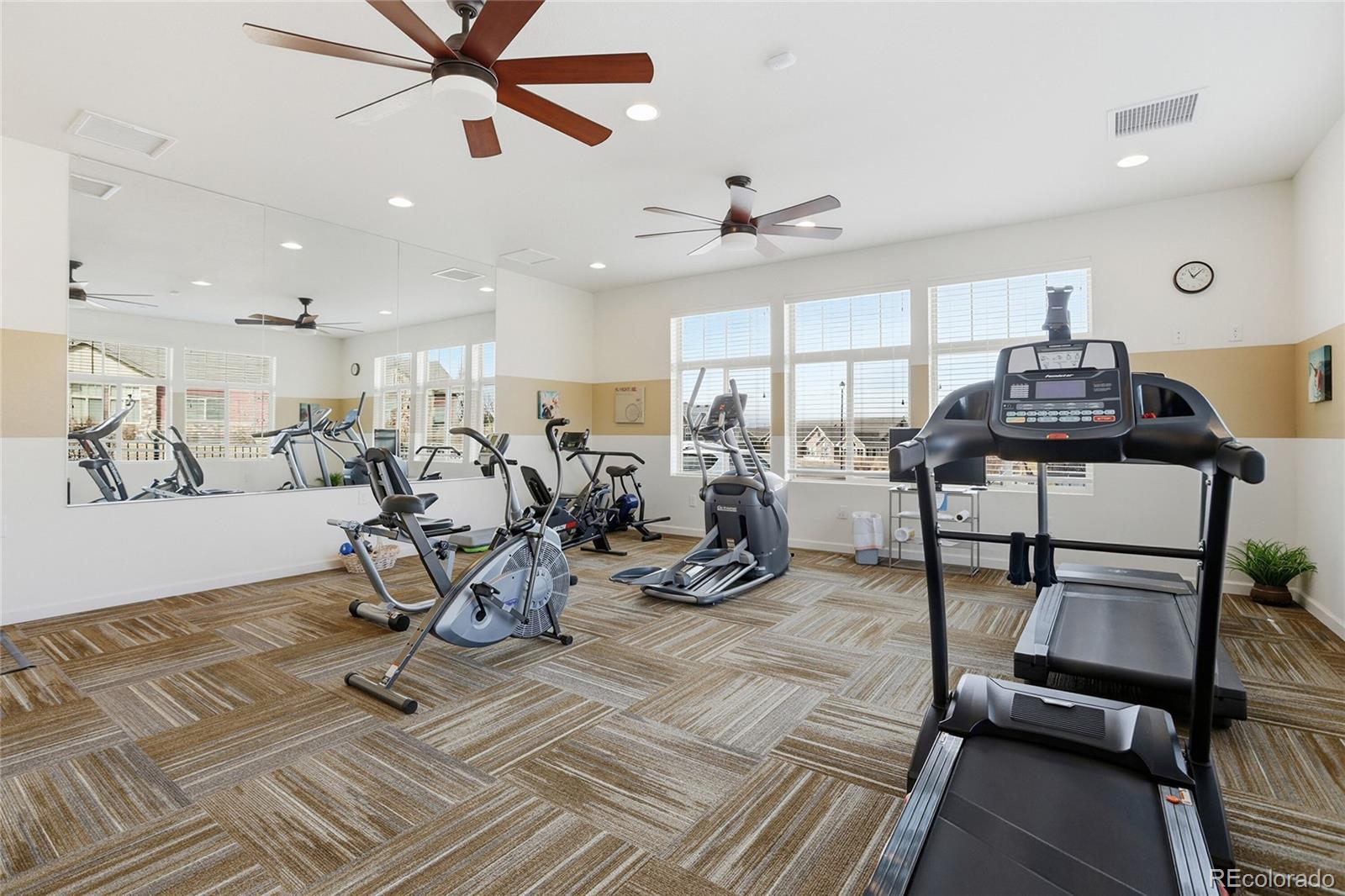 MLS Image #14 for 1949 s flanders way,aurora, Colorado