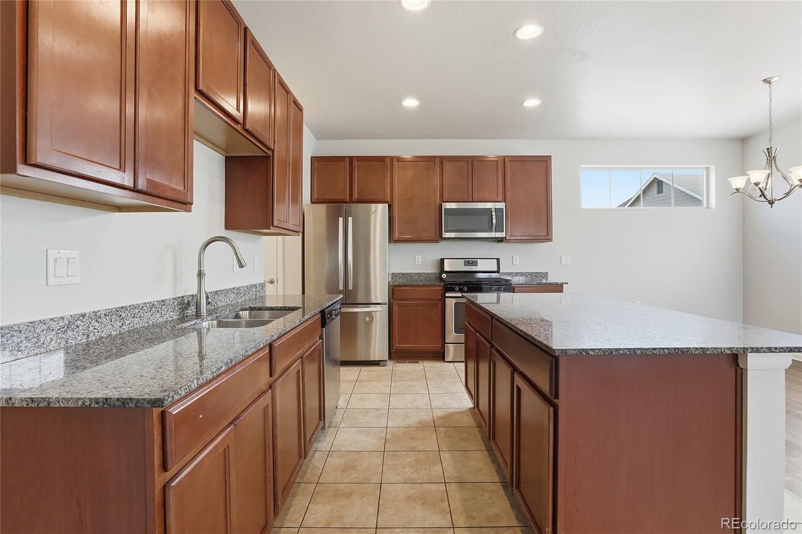 MLS Image #4 for 1949 s flanders way,aurora, Colorado
