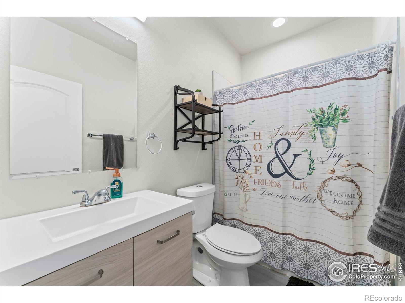 MLS Image #11 for 1401 w 85th avenue,denver, Colorado
