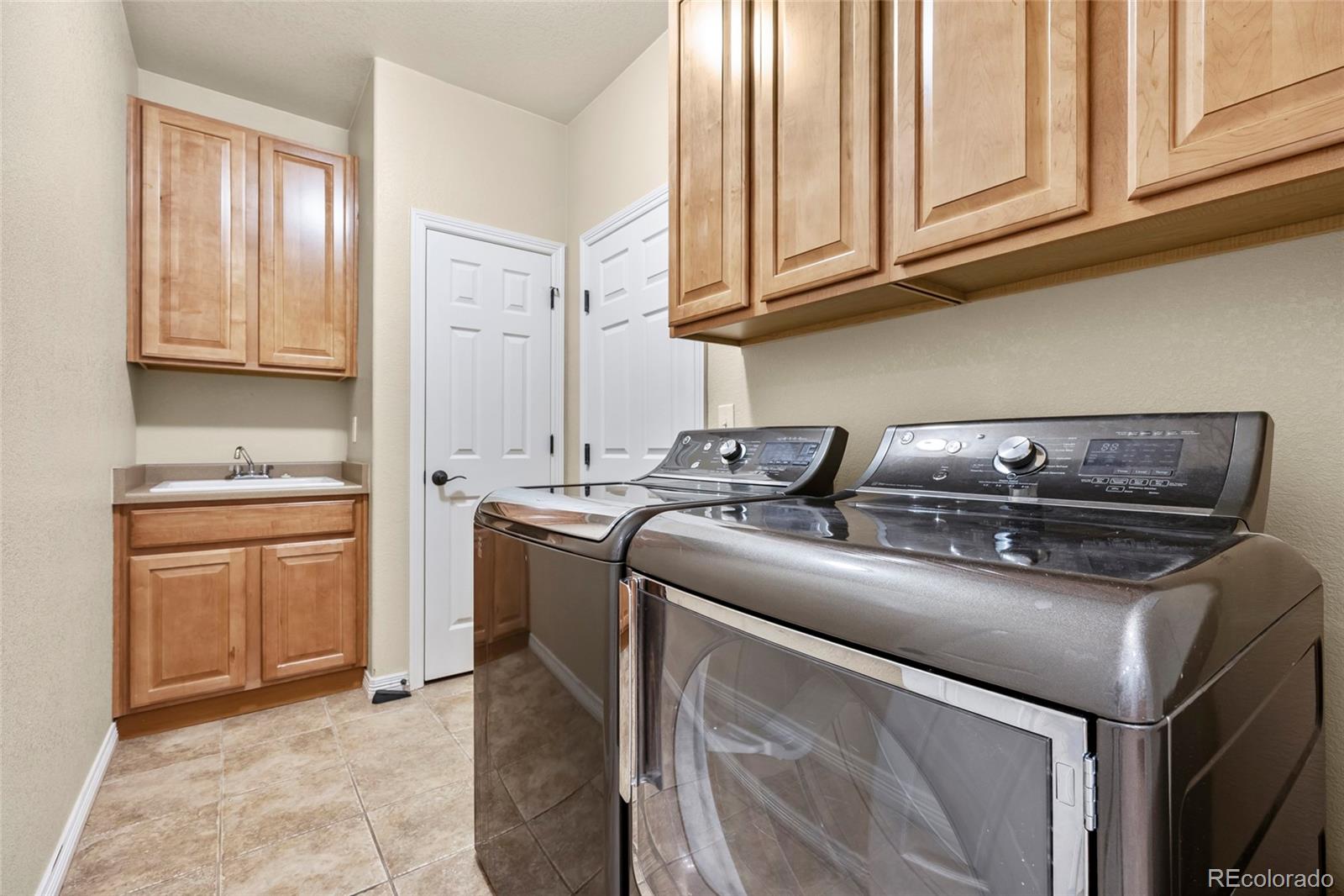 MLS Image #32 for 22242 e euclid drive,aurora, Colorado