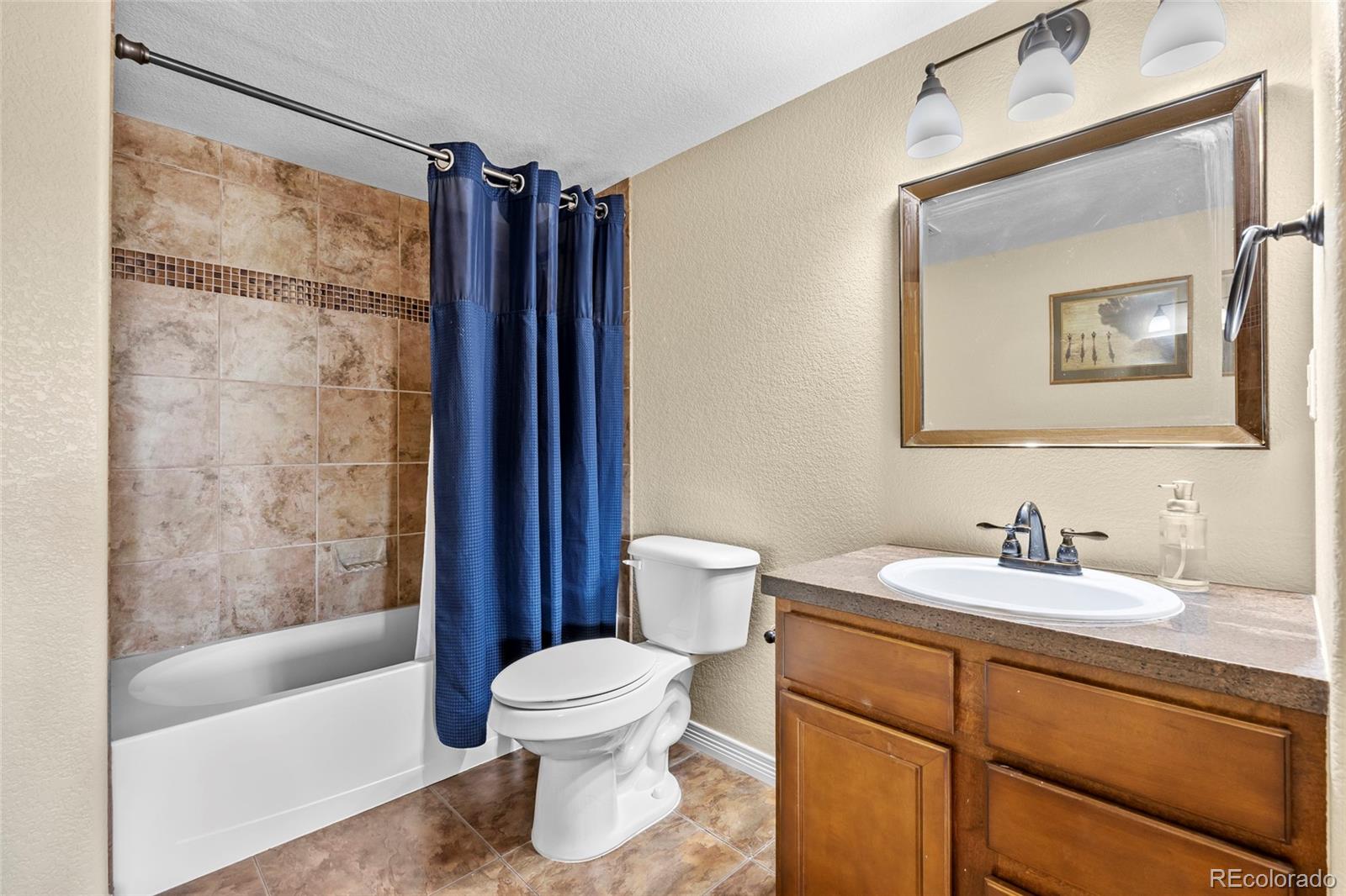 MLS Image #39 for 22242 e euclid drive,aurora, Colorado