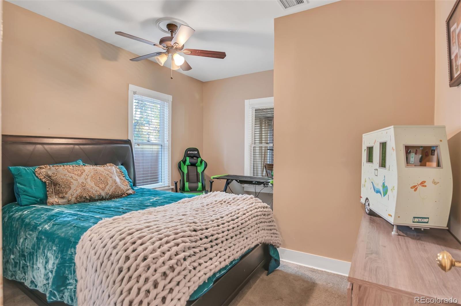 MLS Image #10 for 517  josephine street,denver, Colorado