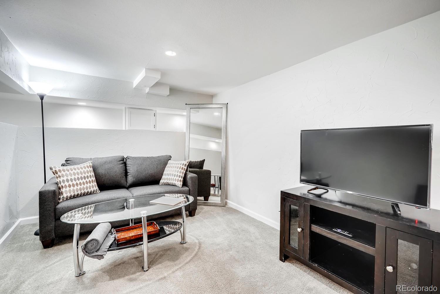 MLS Image #18 for 517  josephine street,denver, Colorado