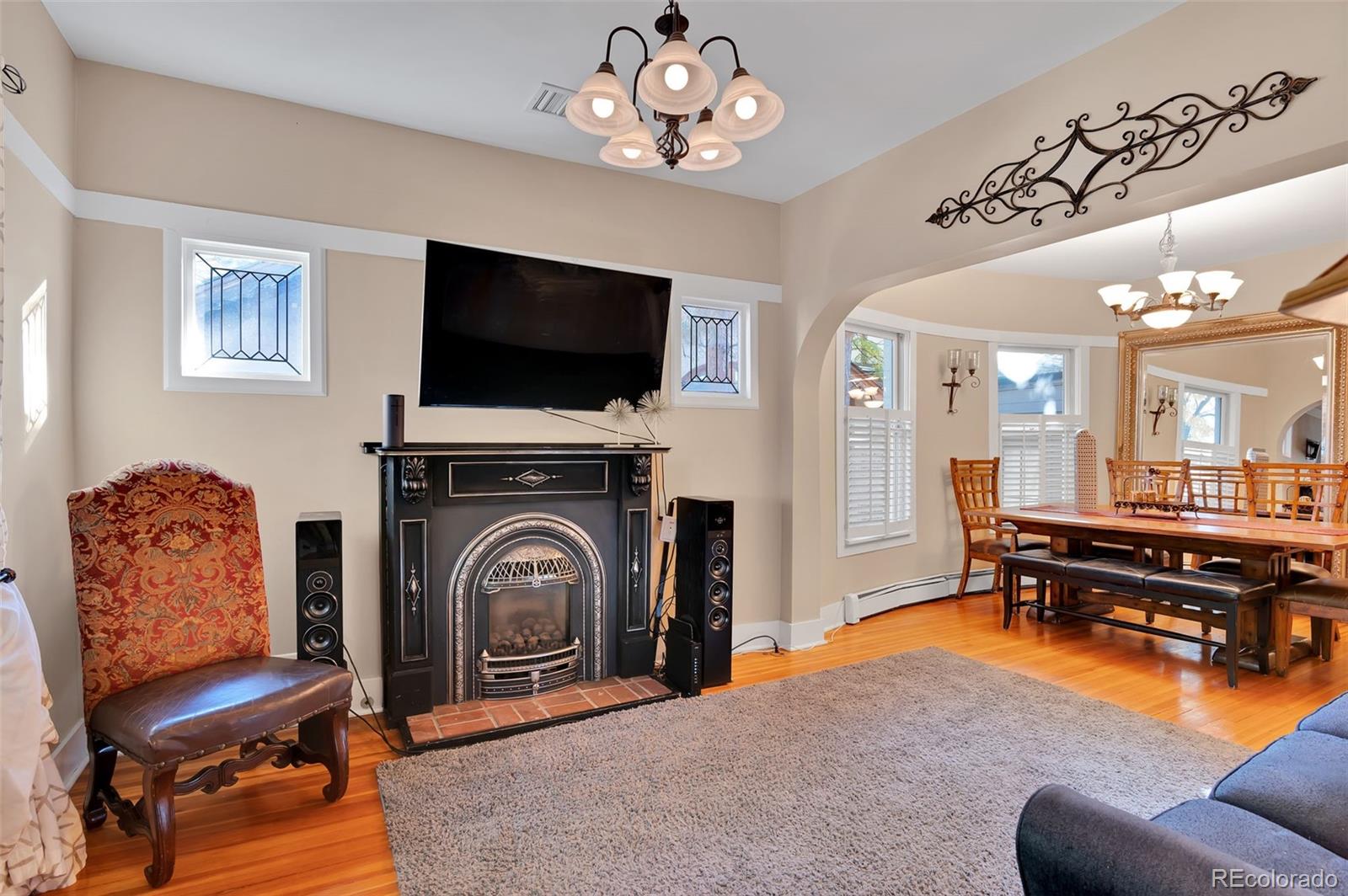MLS Image #8 for 517  josephine street,denver, Colorado