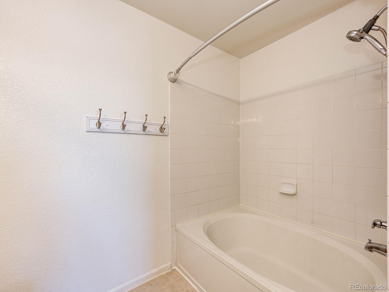 MLS Image #18 for 5255  memphis street,denver, Colorado