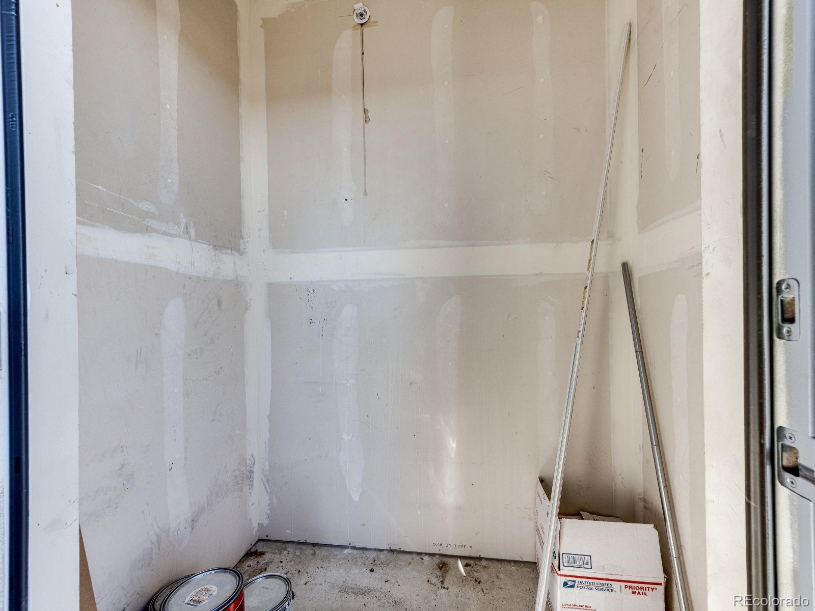 MLS Image #7 for 5255  memphis street,denver, Colorado