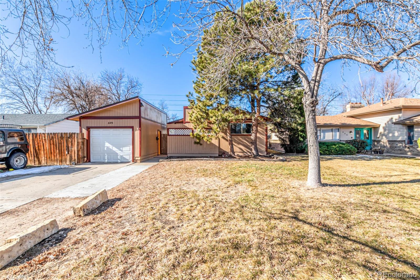 MLS Image #1 for 335 s monaco st pkwy,denver, Colorado