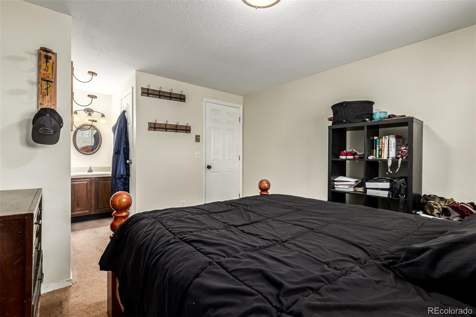 MLS Image #18 for 335 s monaco st pkwy,denver, Colorado