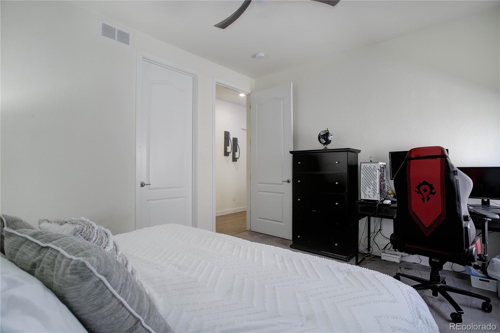 MLS Image #11 for 9750  taylor river circle,littleton, Colorado