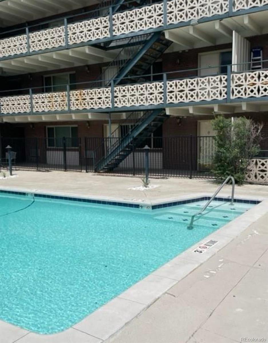 MLS Image #20 for 655 n pearl street,denver, Colorado