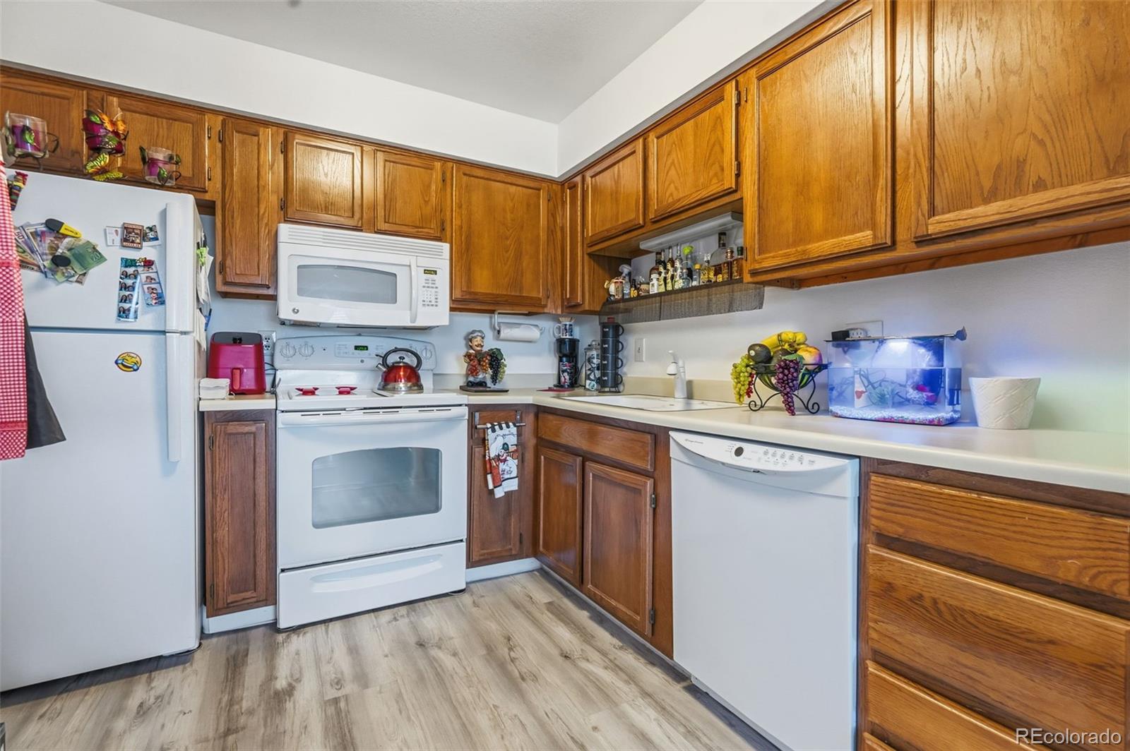 MLS Image #5 for 1383 w 88th avenue 104,thornton, Colorado