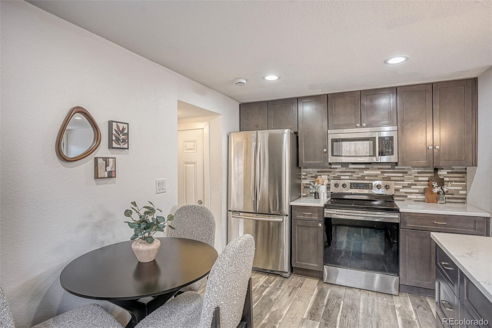 MLS Image #12 for 611  vrain street,denver, Colorado