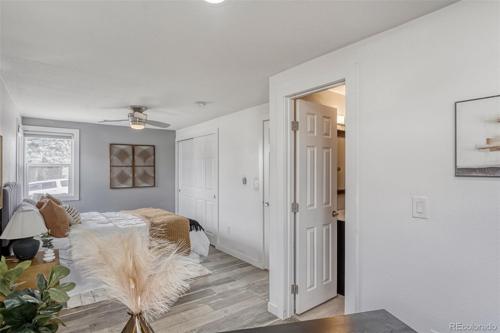 MLS Image #18 for 611  vrain street,denver, Colorado
