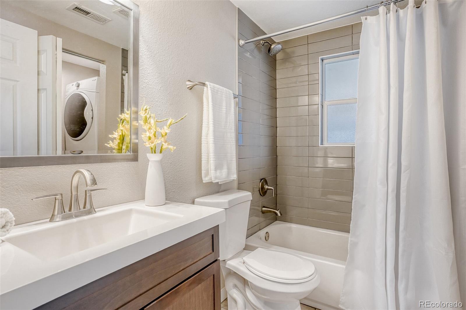 MLS Image #20 for 611  vrain street,denver, Colorado