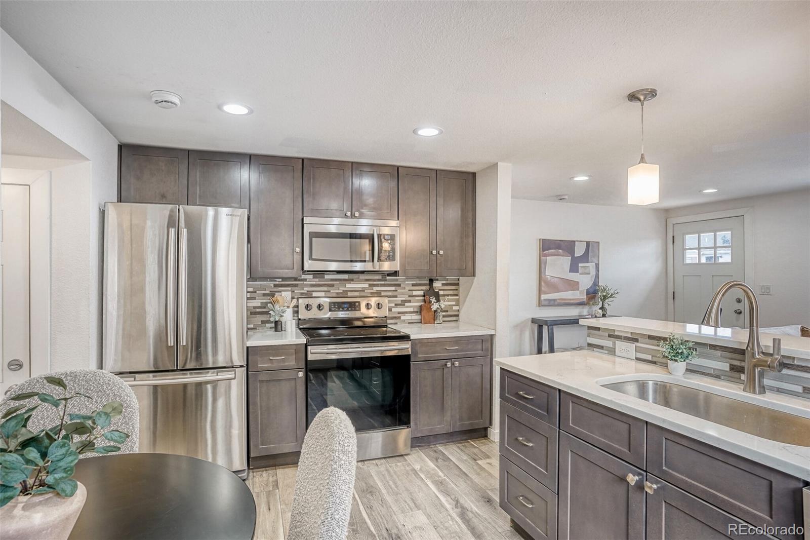 MLS Image #4 for 611  vrain street,denver, Colorado