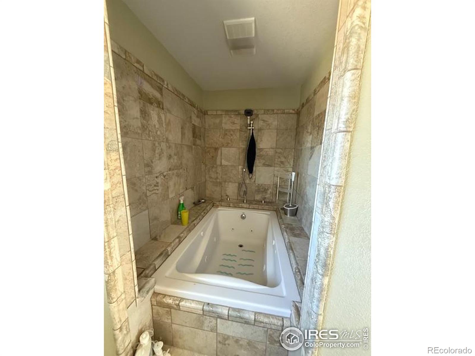 MLS Image #16 for 1049  hewlett gulch road,livermore, Colorado