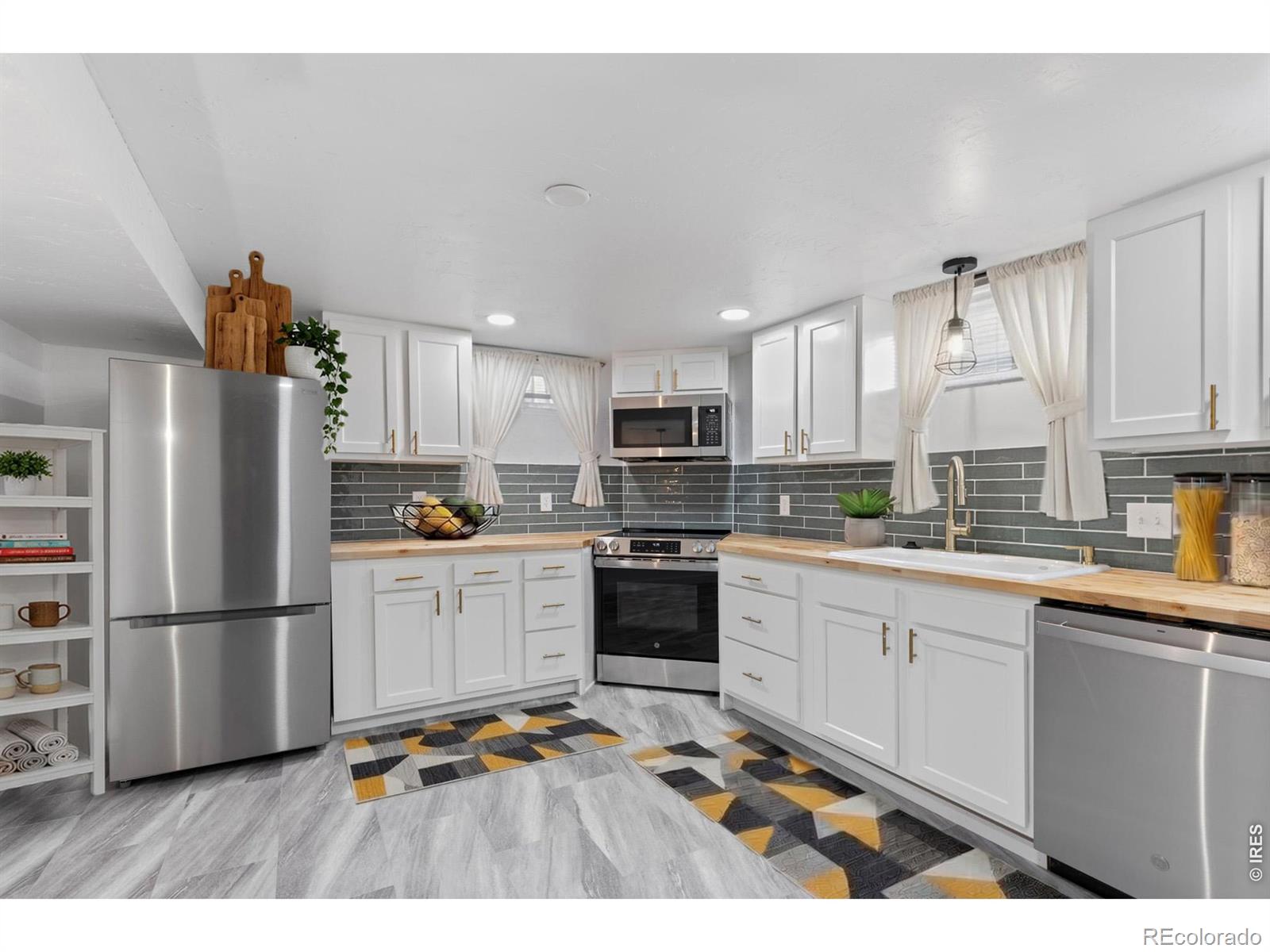 MLS Image #30 for 522 e 13th street,loveland, Colorado