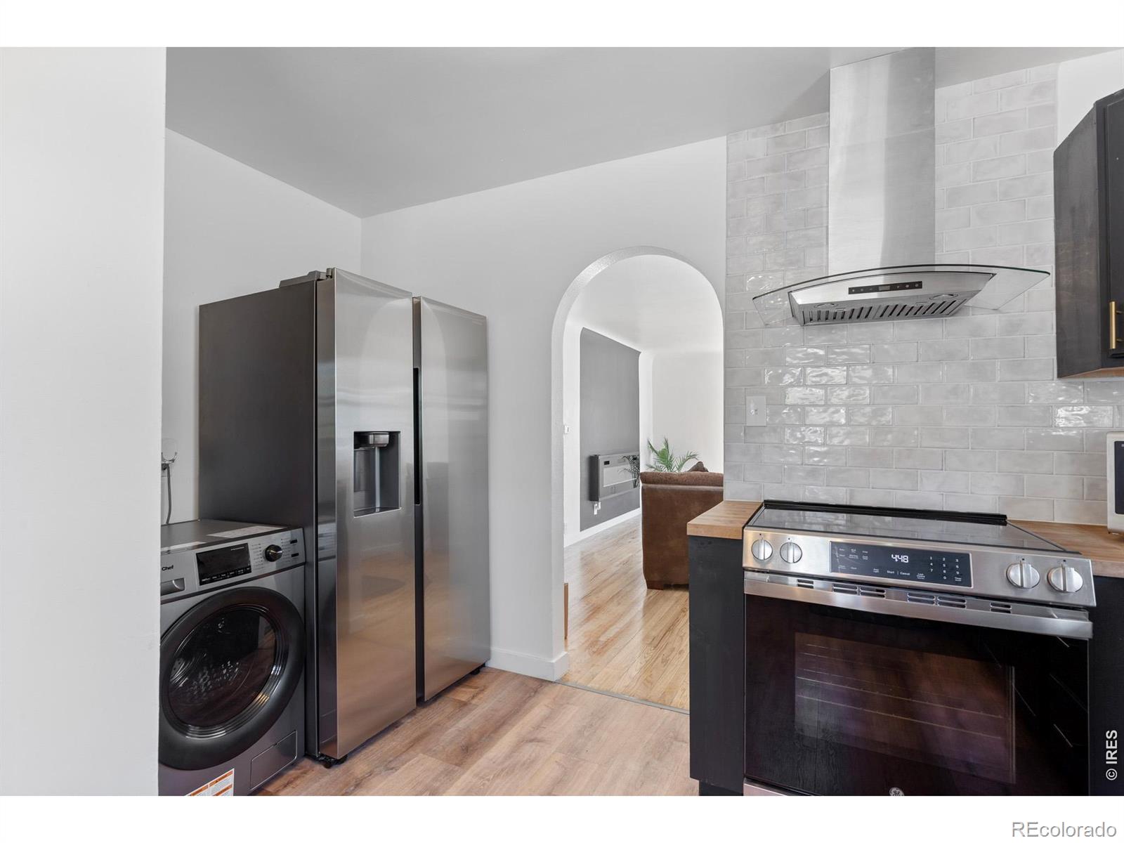 MLS Image #4 for 522 e 13th street,loveland, Colorado