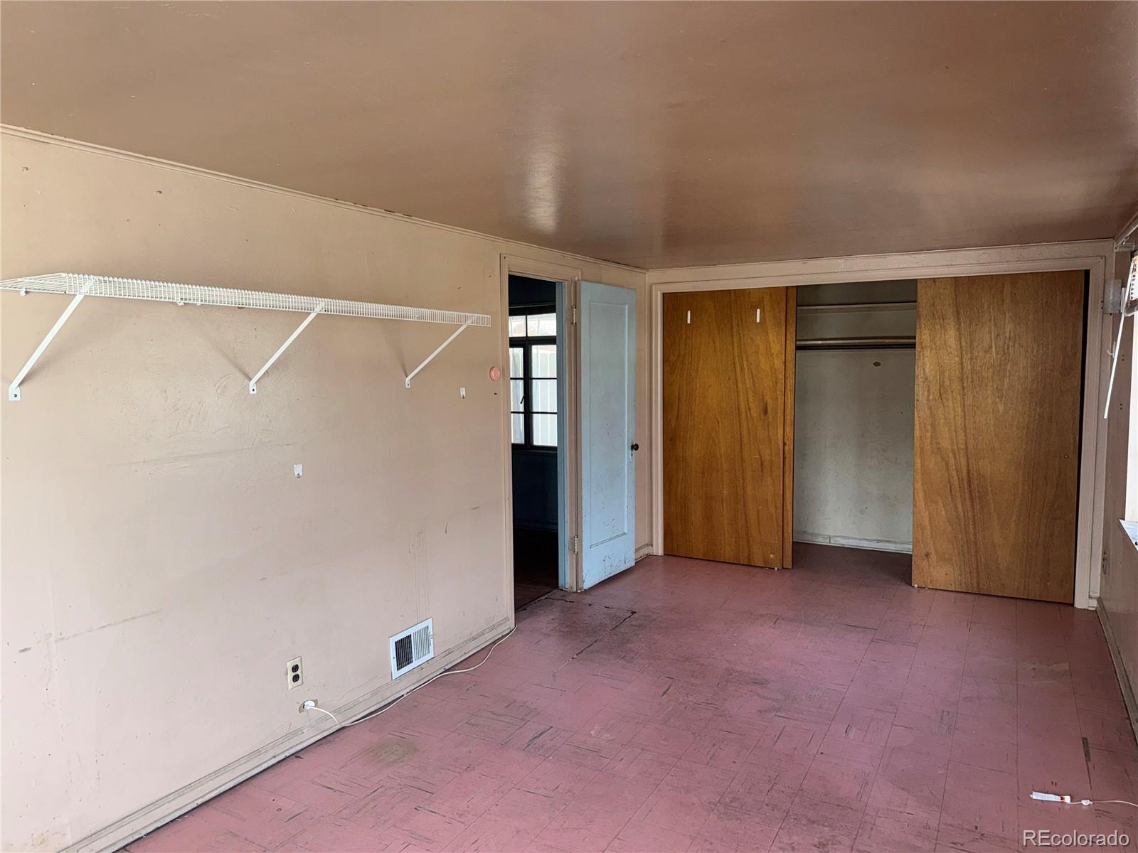 MLS Image #15 for 435  perry street,denver, Colorado