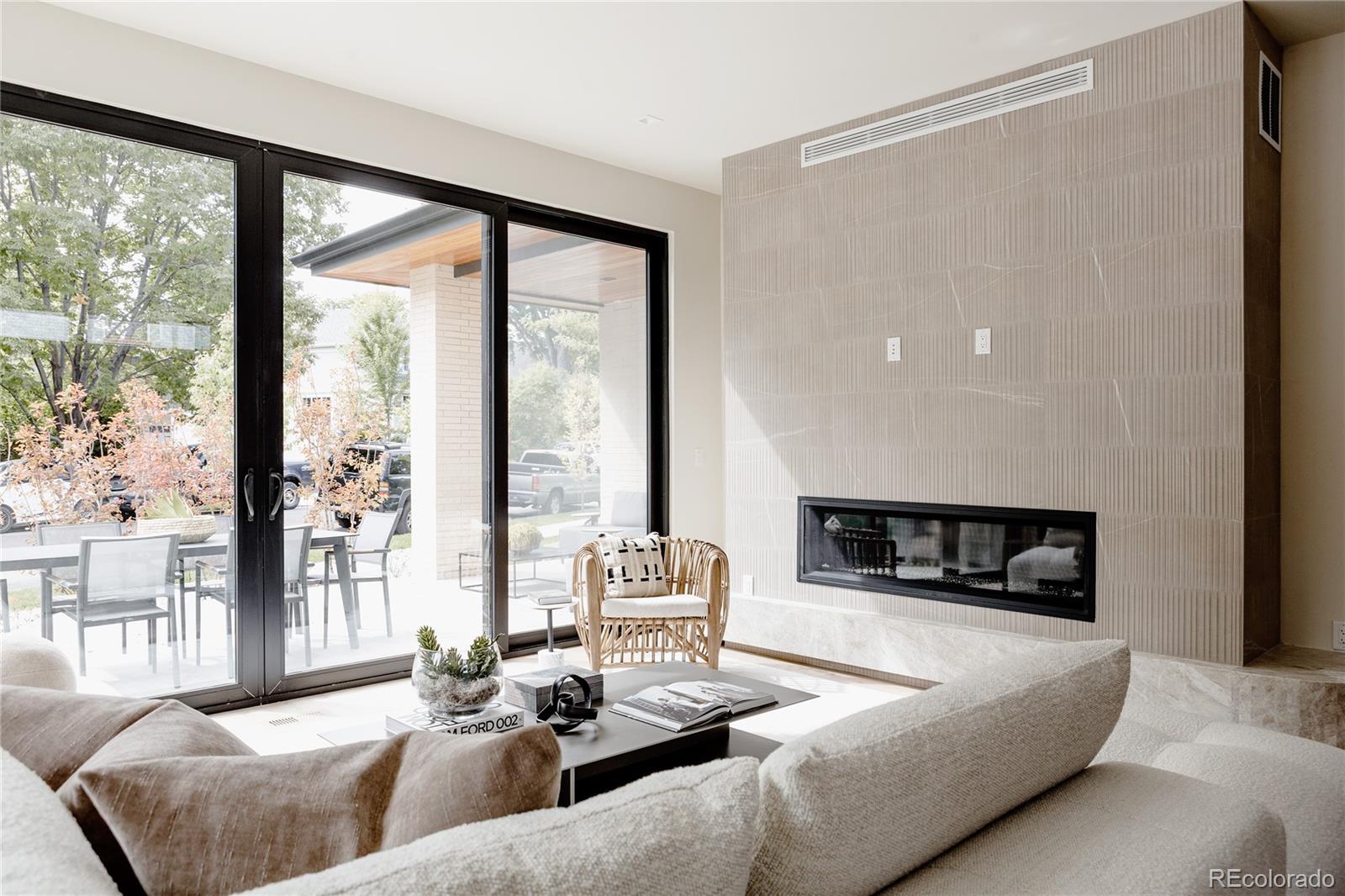 MLS Image #18 for 792 s clayton street,denver, Colorado