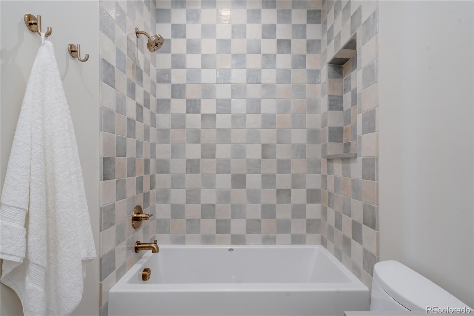 MLS Image #34 for 792 s clayton street,denver, Colorado