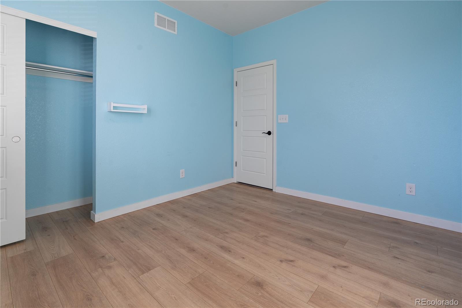 MLS Image #7 for 5019  thistle drive,brighton, Colorado