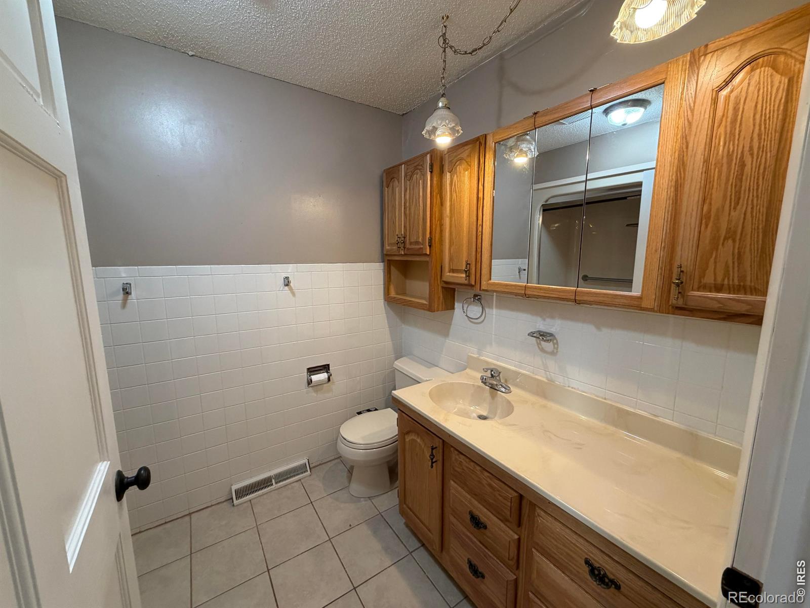 MLS Image #12 for 131 e 2nd street,cheyenne wells, Colorado