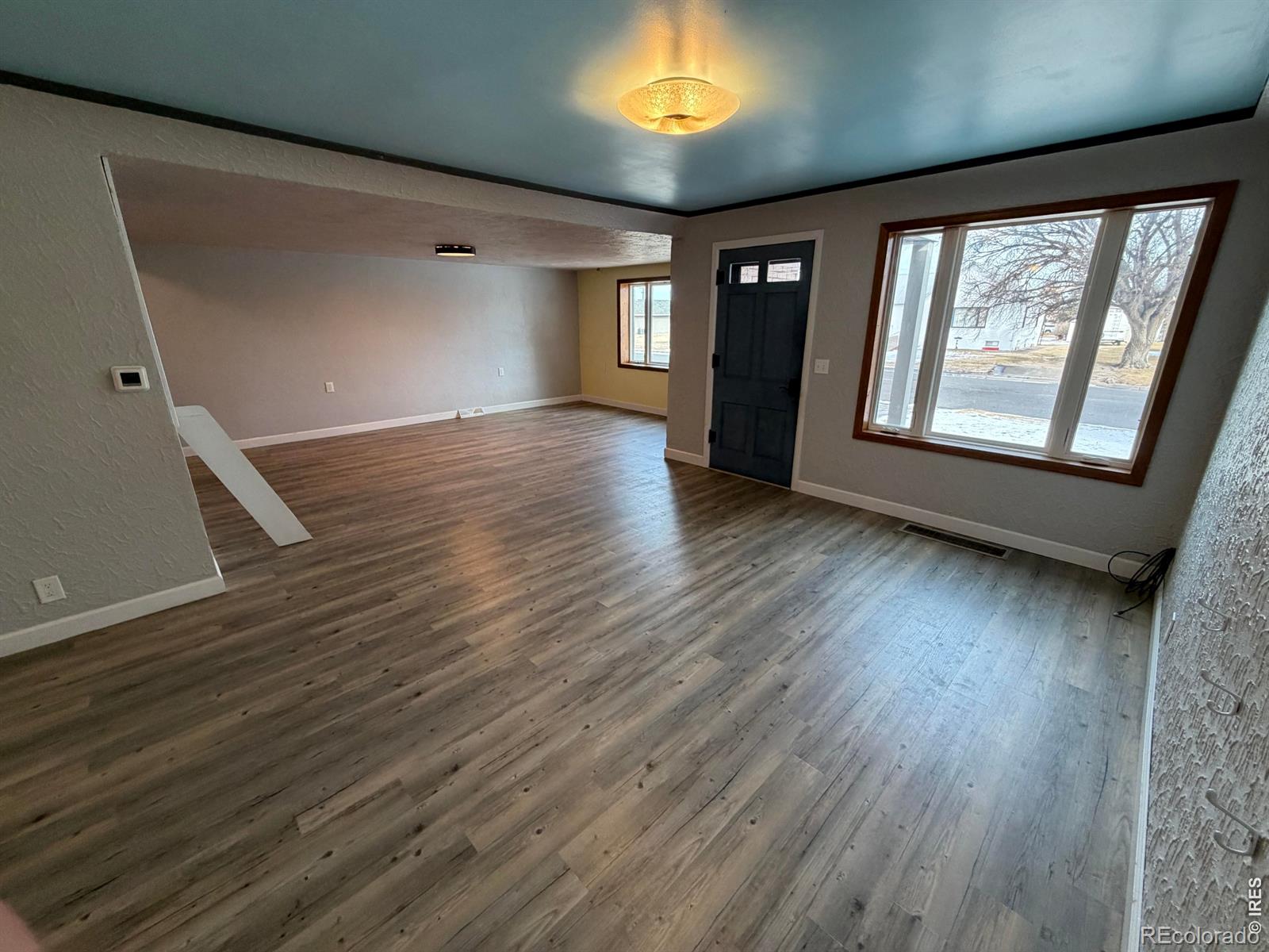 MLS Image #3 for 131 e 2nd street,cheyenne wells, Colorado