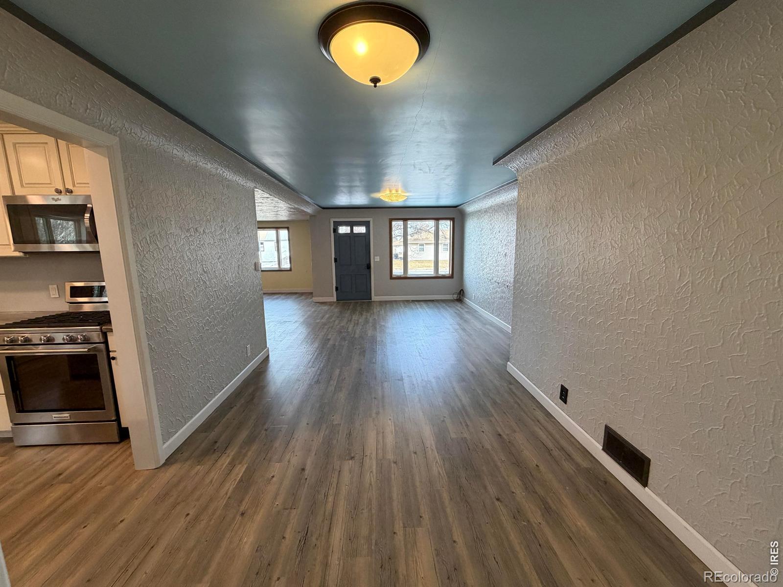 MLS Image #6 for 131 e 2nd street,cheyenne wells, Colorado