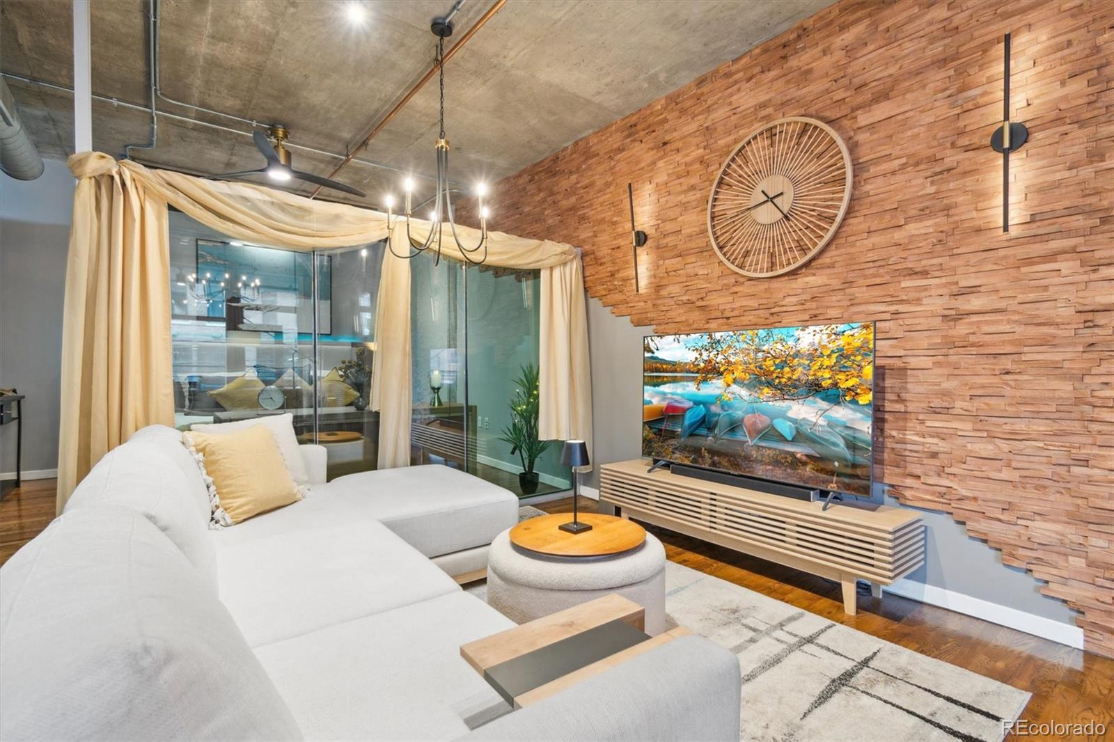 MLS Image #2 for 1720  wazee street 2b,denver, Colorado