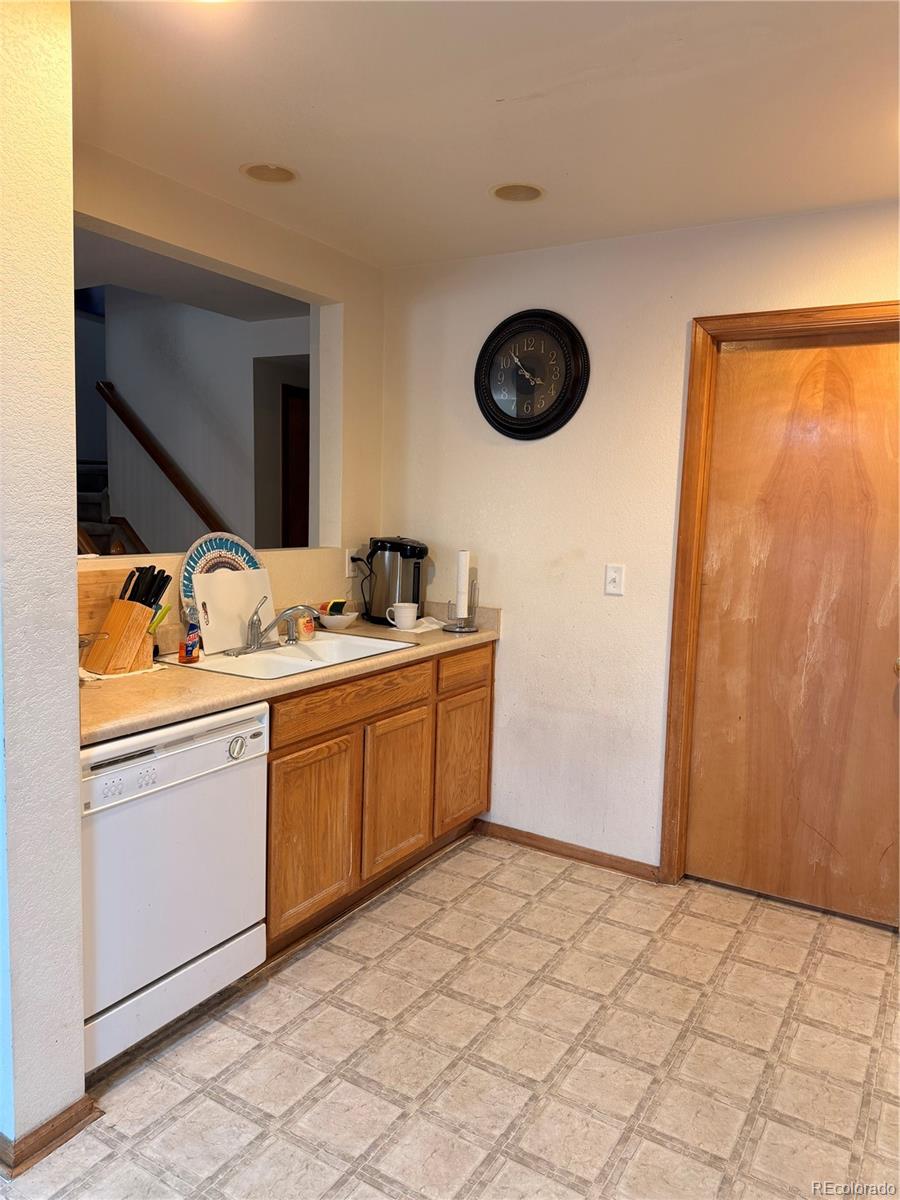 MLS Image #3 for 7924 s kalispell way ,englewood, Colorado