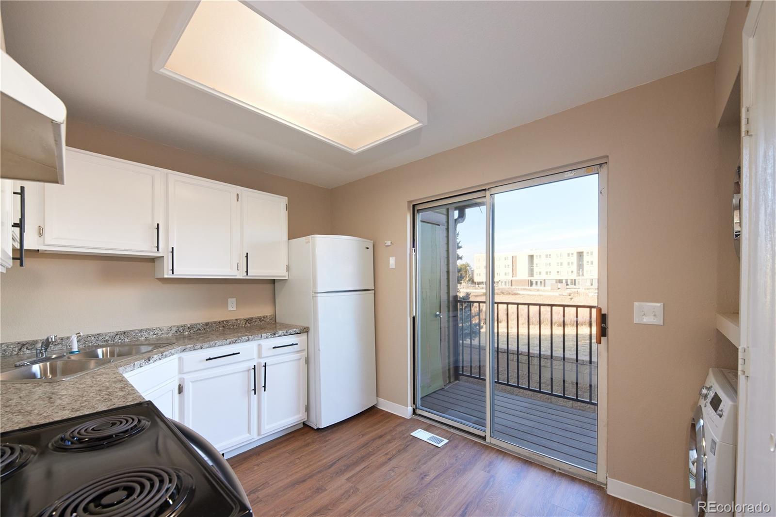 MLS Image #8 for 61 s sable boulevard,aurora, Colorado