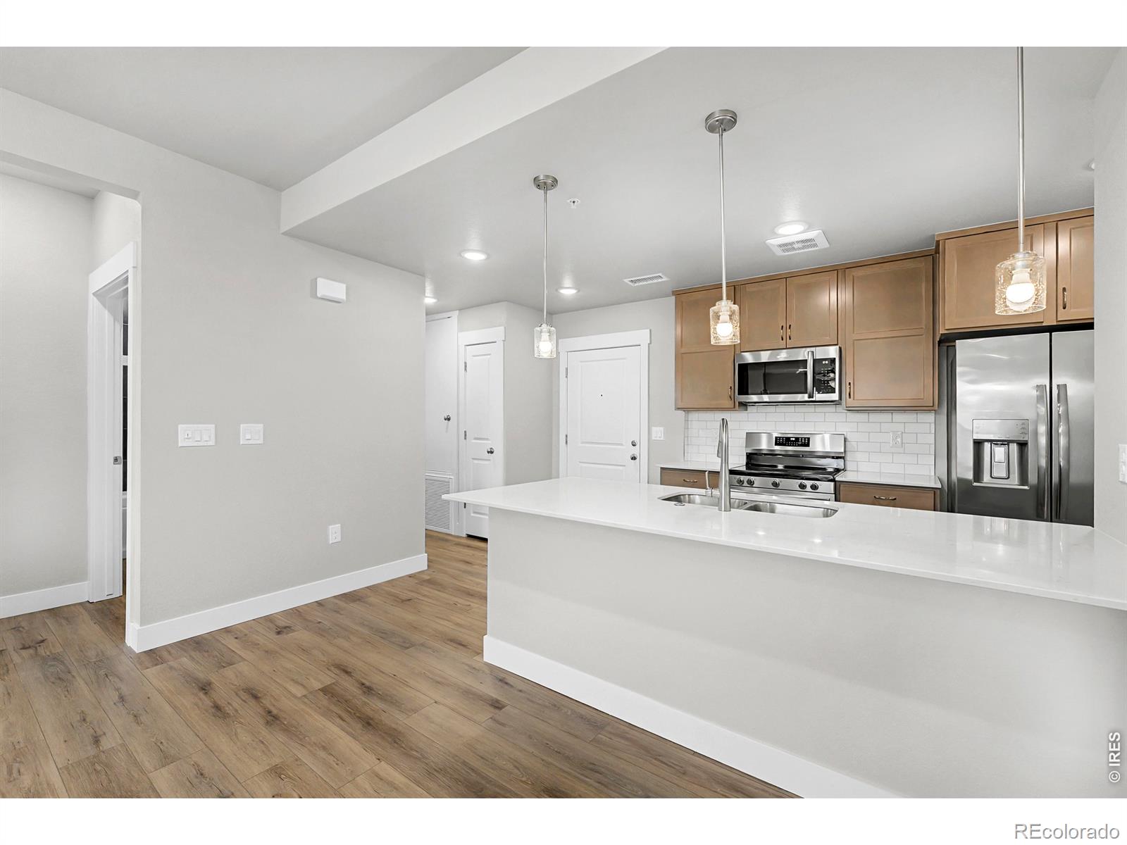 MLS Image #3 for 265  high point drive,longmont, Colorado