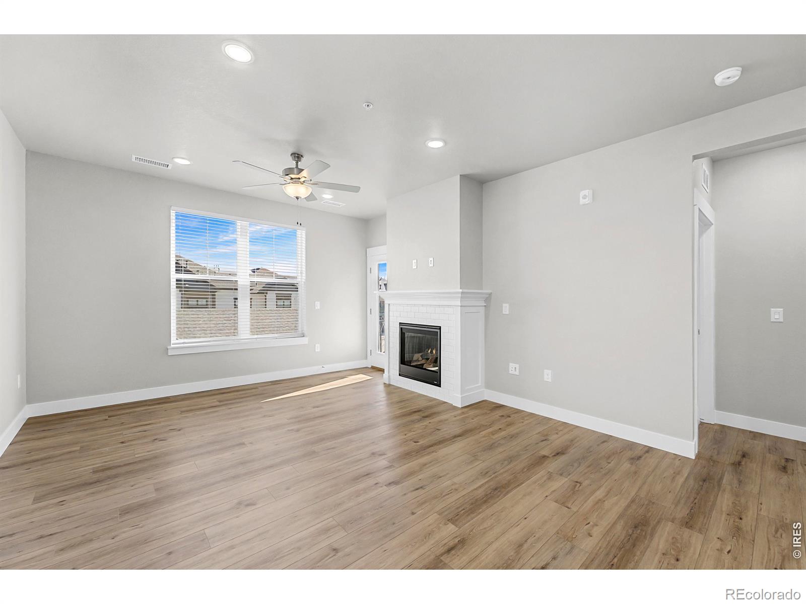 MLS Image #5 for 265  high point drive,longmont, Colorado
