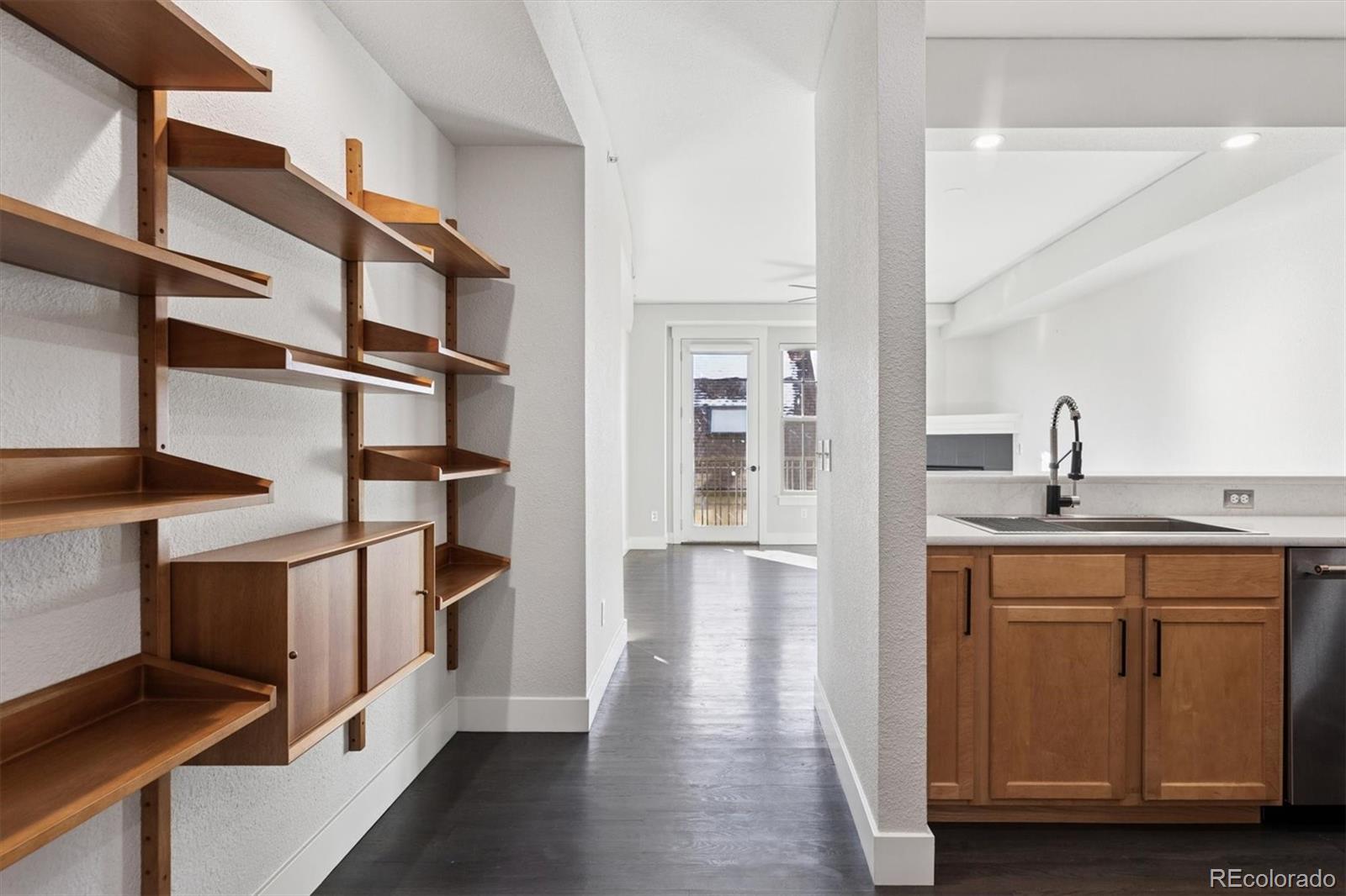 MLS Image #10 for 1699 n downing street 309,denver, Colorado