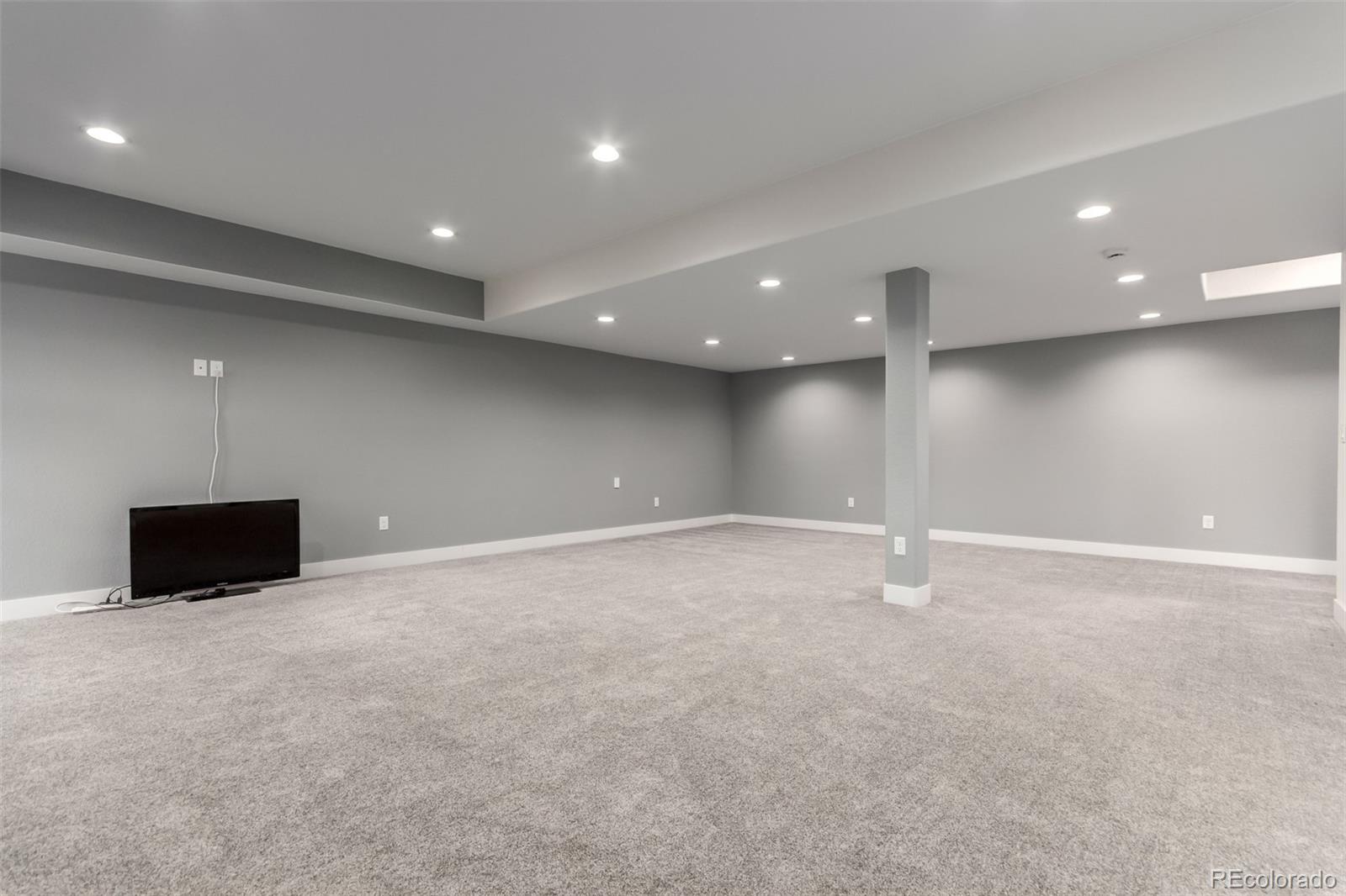 MLS Image #30 for 909  signal court,timnath, Colorado