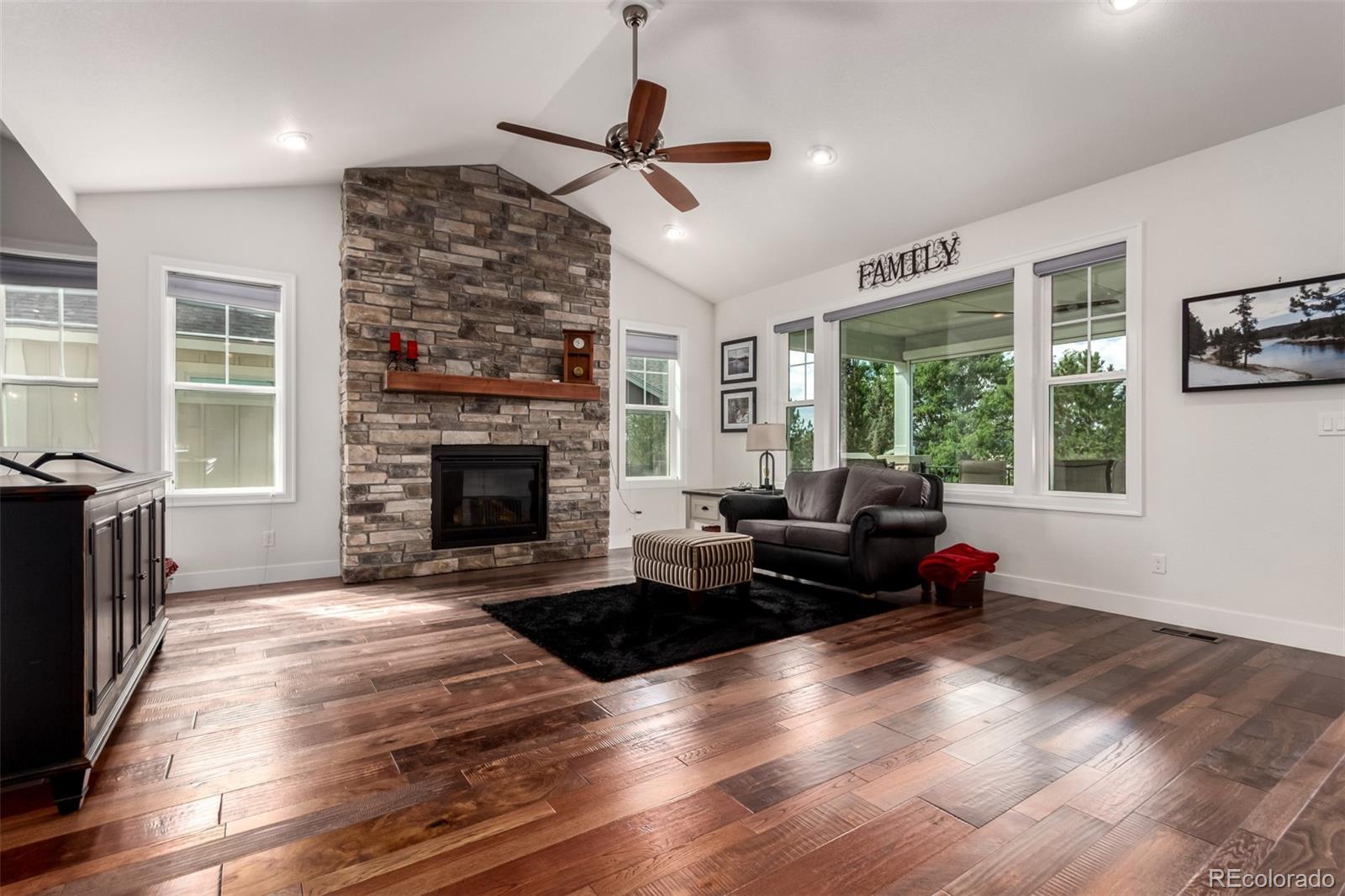 MLS Image #5 for 909  signal court,timnath, Colorado