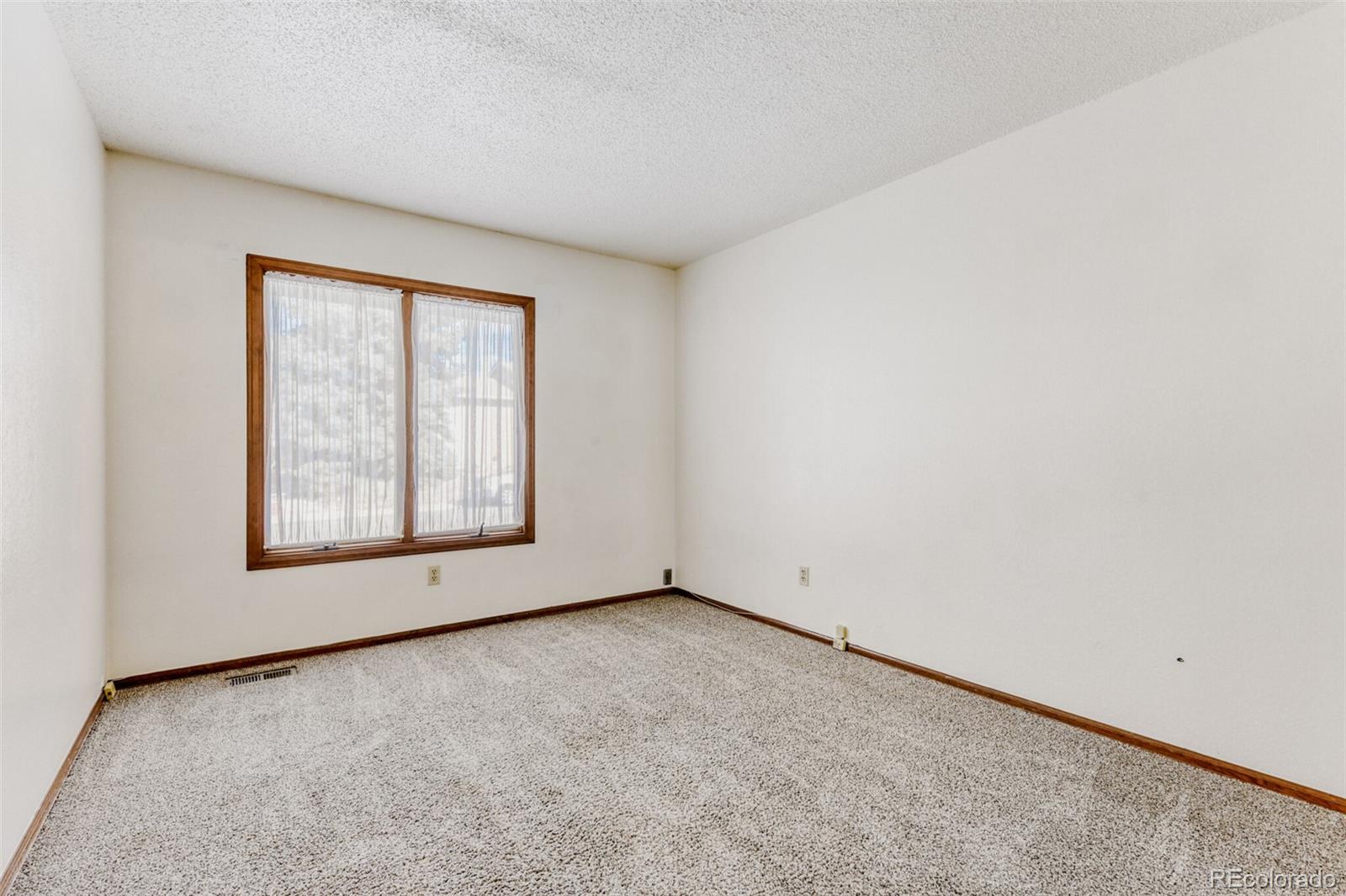 MLS Image #16 for 16796 e kent drive,aurora, Colorado
