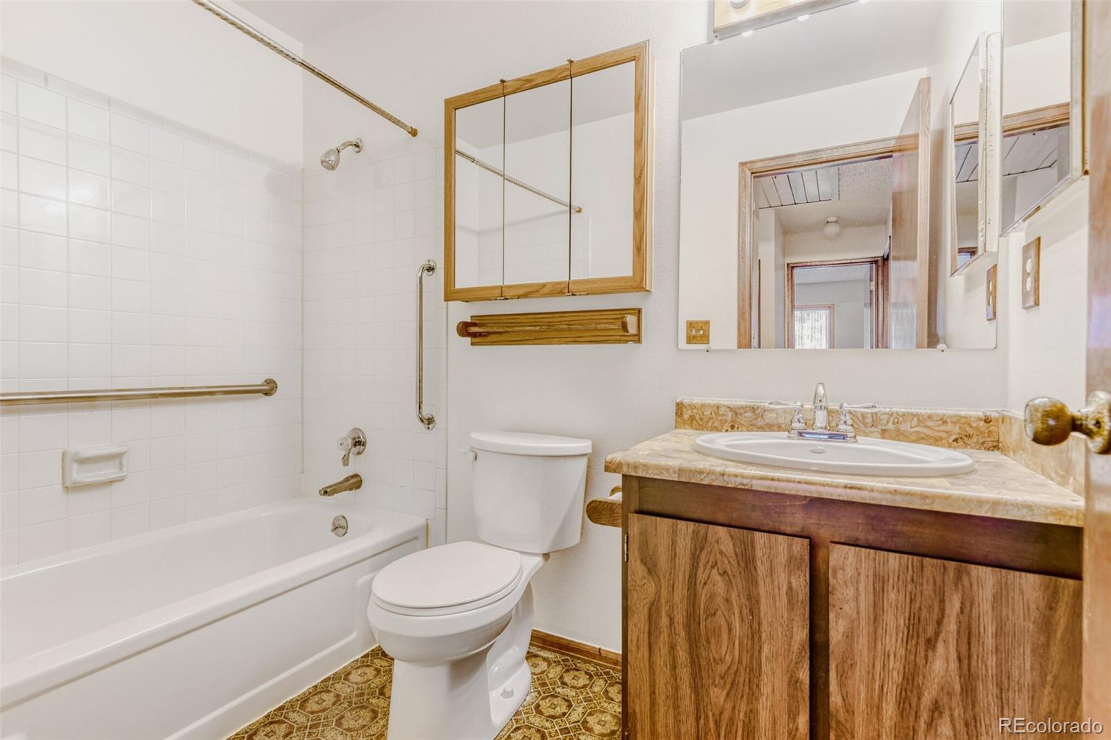 MLS Image #17 for 16796 e kent drive,aurora, Colorado