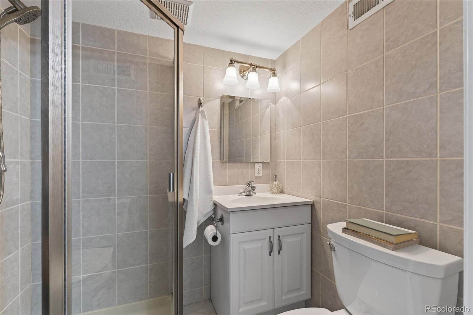 MLS Image #22 for 3127 w louisiana avenue,denver, Colorado