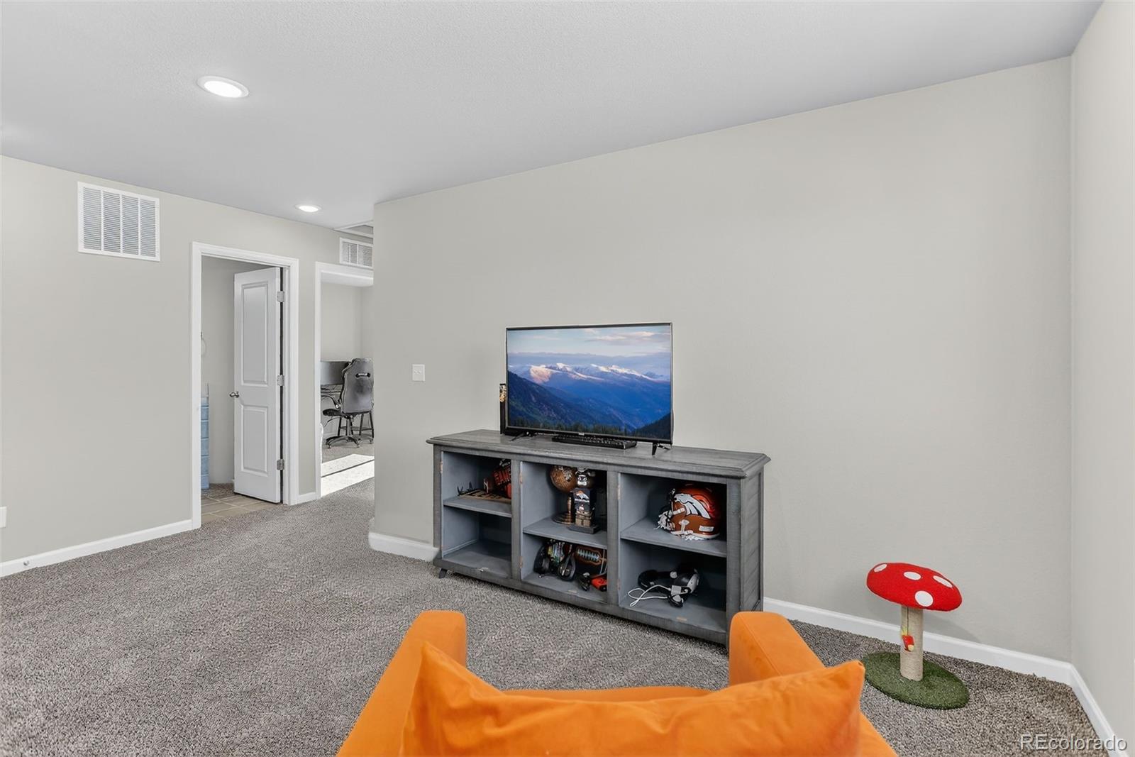 MLS Image #37 for 16746  beaumont boulevard,mead, Colorado