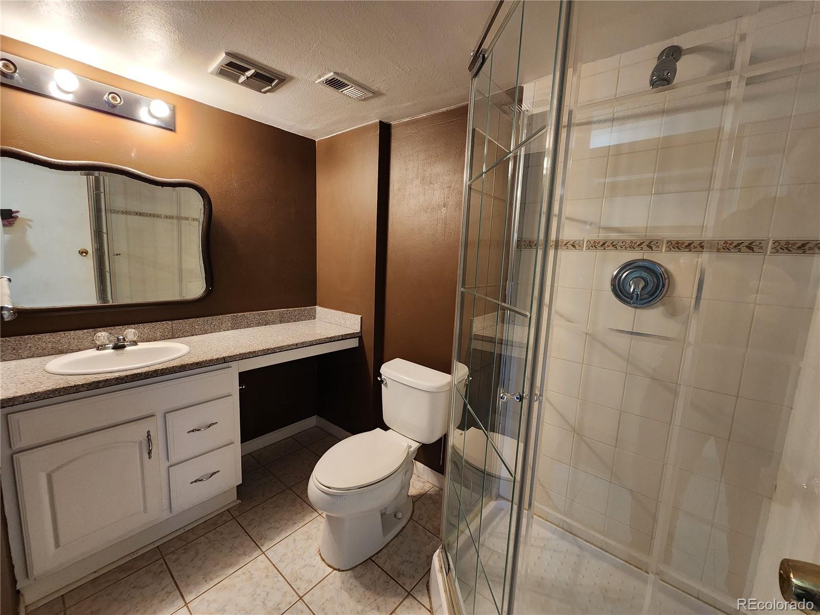MLS Image #5 for 8060 e girard avenue 210,denver, Colorado