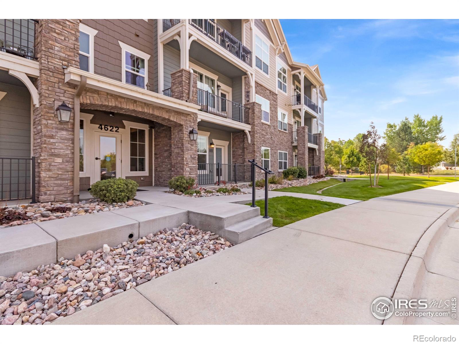 MLS Image #4 for 4622  hahns peak drive,loveland, Colorado
