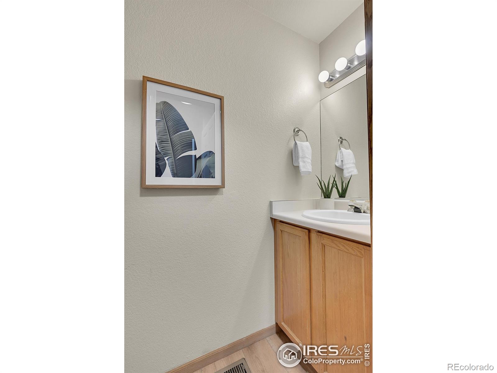 MLS Image #7 for 1325  darrell road,evans, Colorado