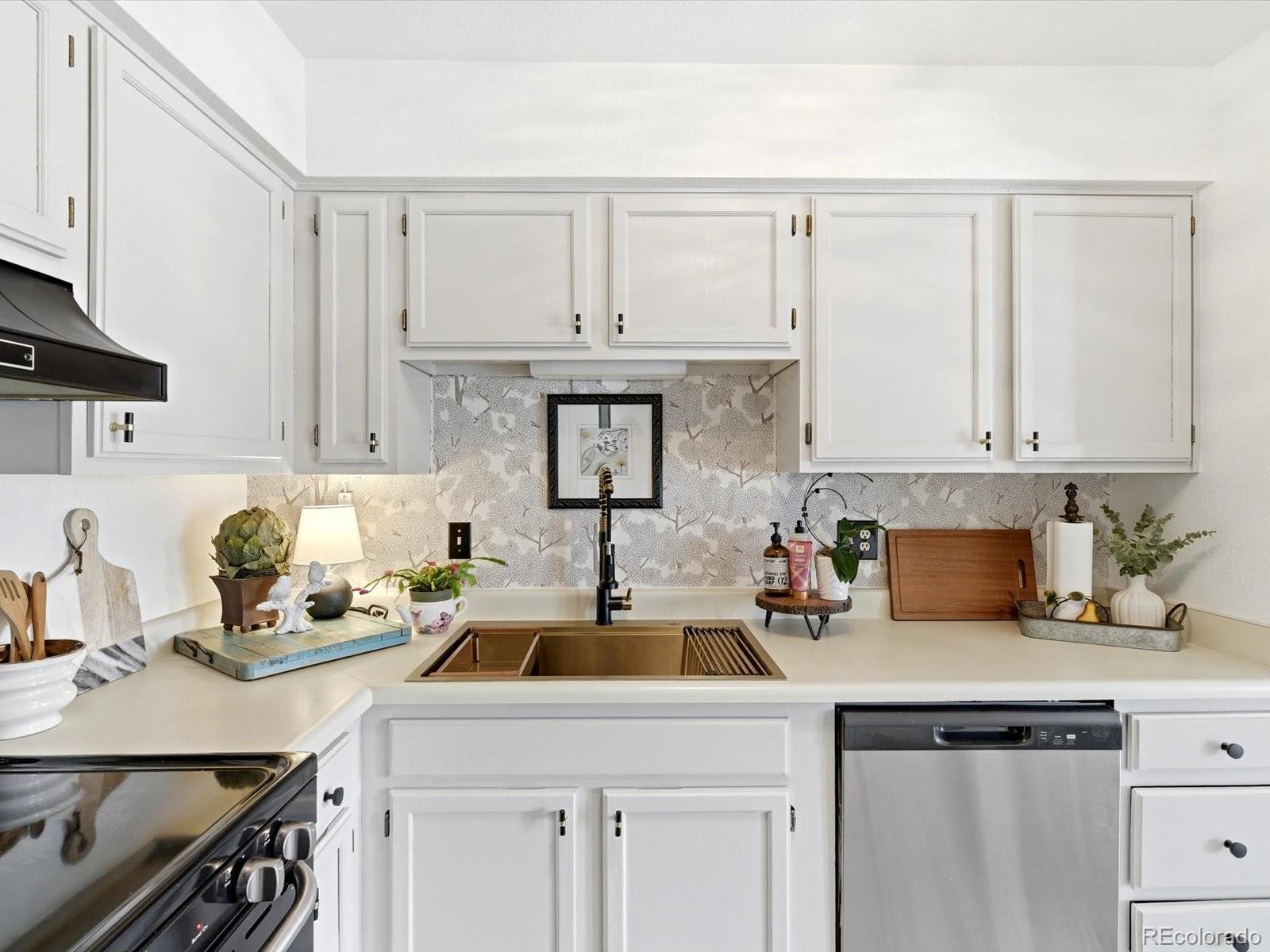 MLS Image #23 for 1383 w 88th avenue 208,thornton, Colorado