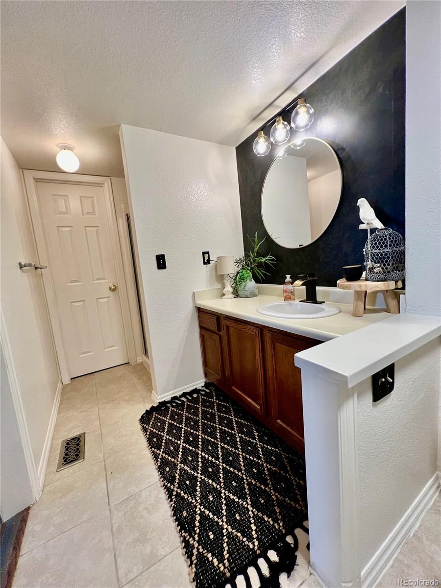 MLS Image #29 for 1383 w 88th avenue 208,thornton, Colorado