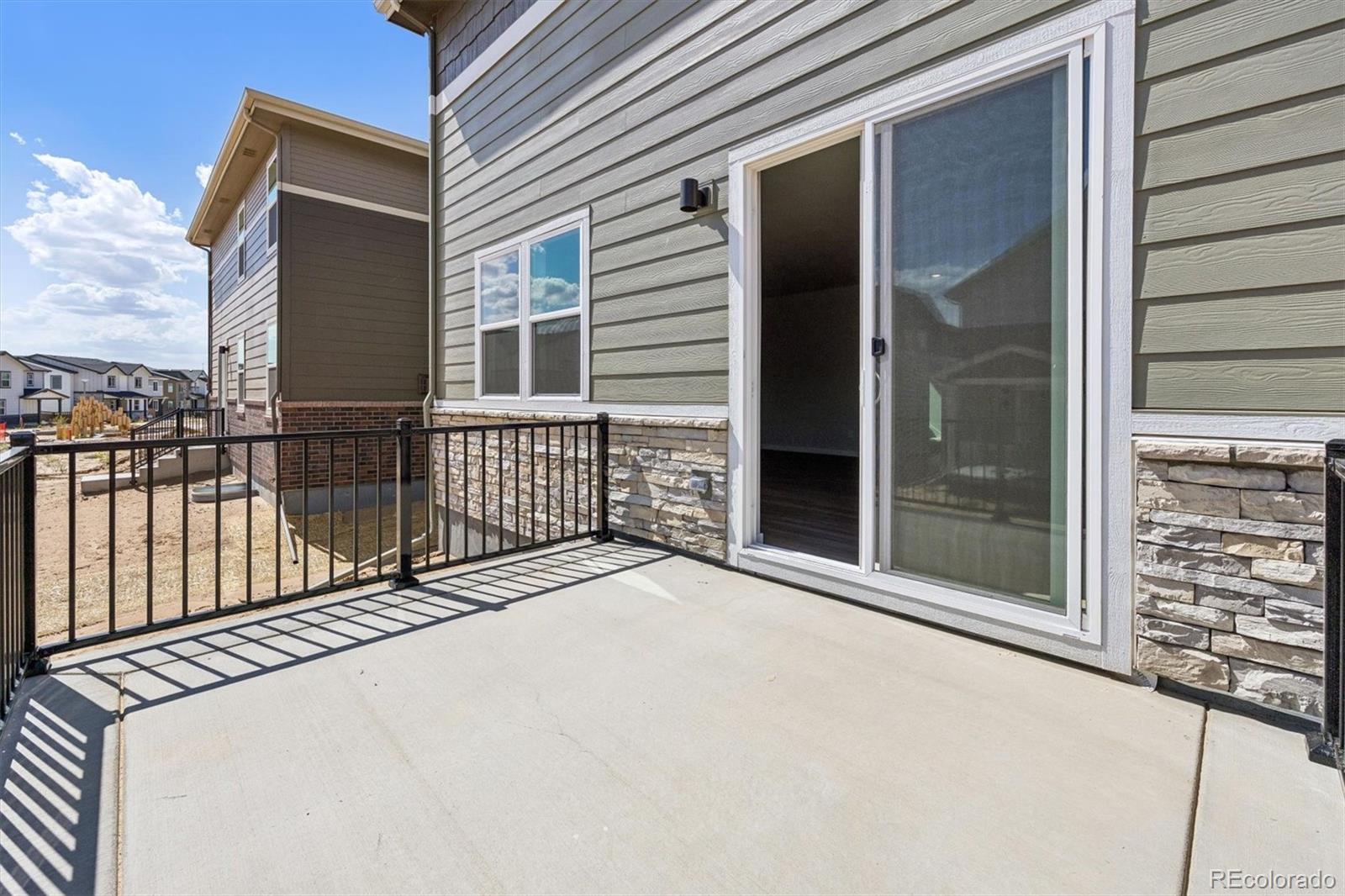 MLS Image #14 for 22816 e 47th place,aurora, Colorado