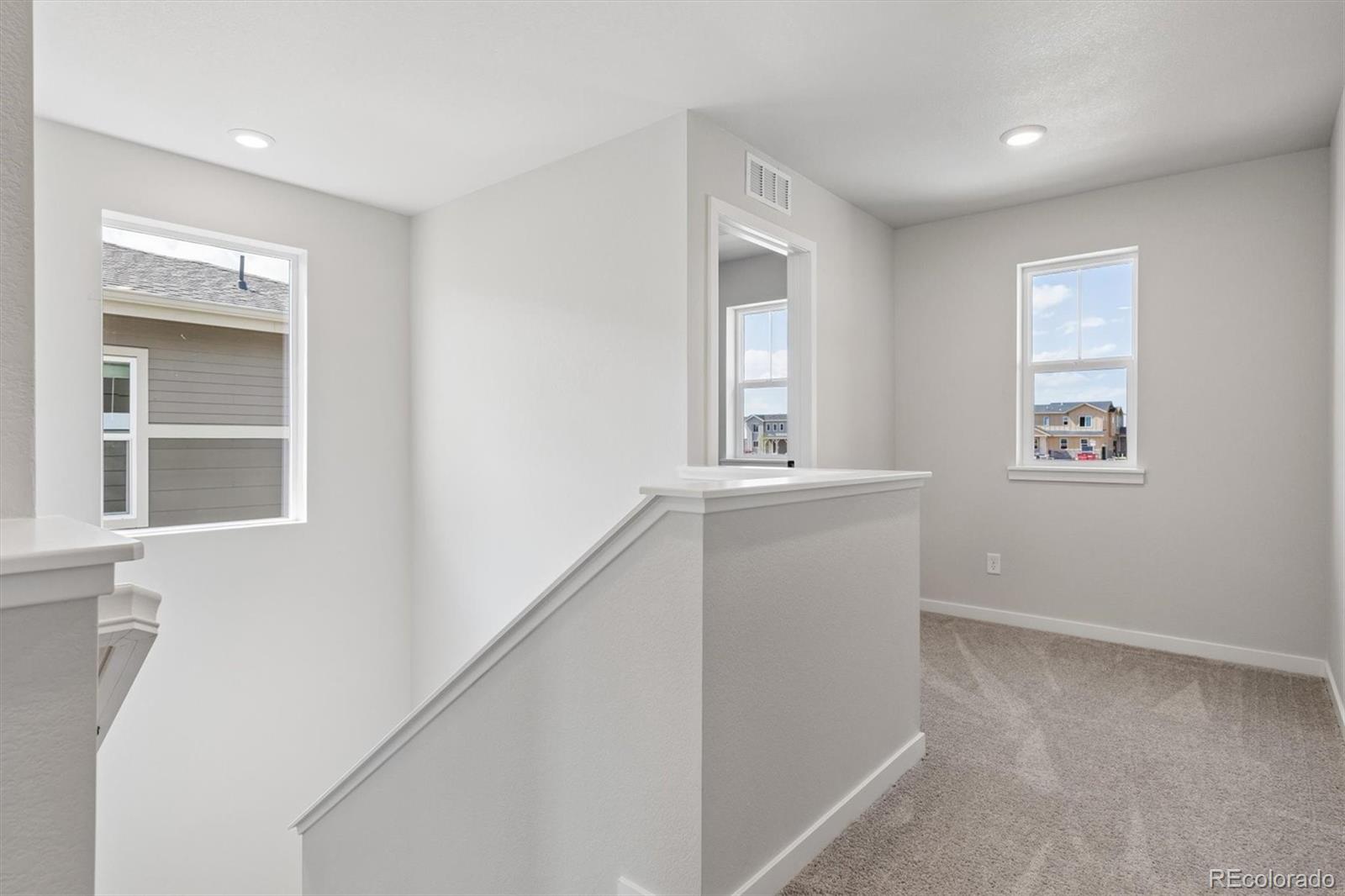 MLS Image #16 for 22816 e 47th place,aurora, Colorado