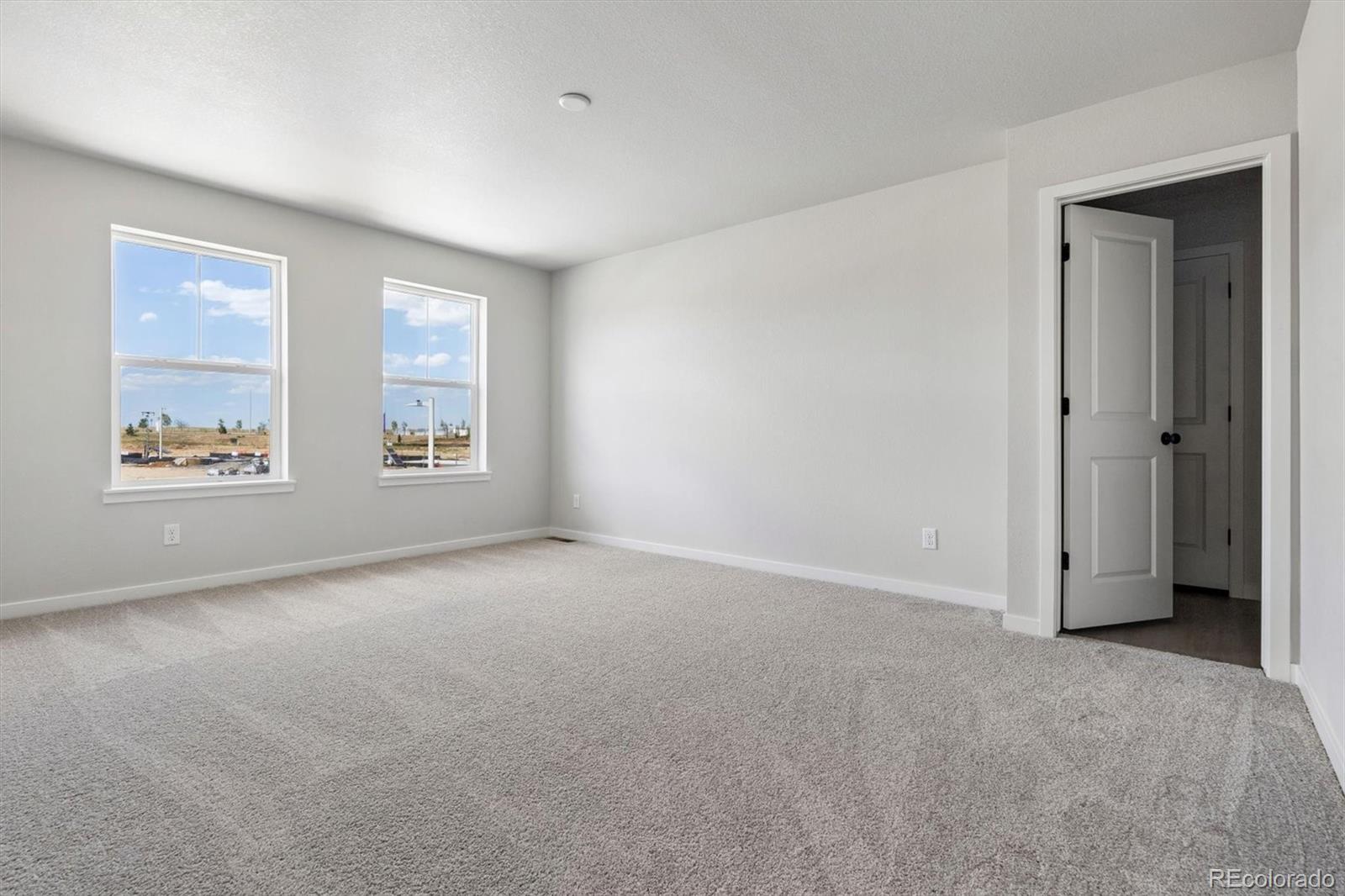 MLS Image #18 for 22816 e 47th place,aurora, Colorado