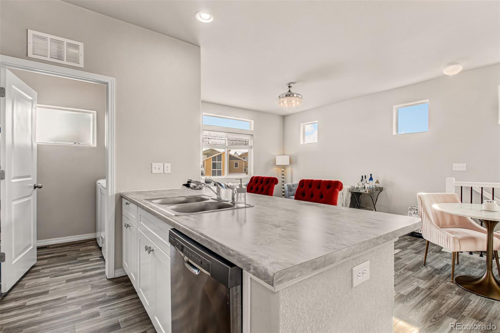 MLS Image #7 for 864  endeavor way,colorado springs, Colorado
